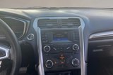 Used 2017 Ford Fusion SE image 6