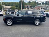 Used 2022 Jeep Grand Cherokee L Limited image 2