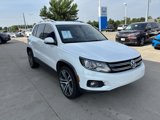 Used 2017 Volkswagen Tiguan SEL image 3