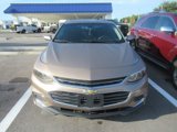 Used 2018 Chevrolet Malibu LT image 2