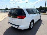 Used 2022 Chrysler Voyager LX image 3