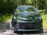 Used 2021 Toyota Sienna XLE image 3