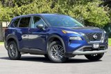 Used 2023 Nissan Rogue S image 2
