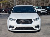 New 2025 Chrysler Pacifica Select w/ Uconnect Theater Family Group image 2