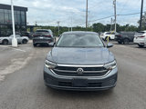 Used 2023 Volkswagen Jetta SE w/ Panoramic Sunroof Package image 2