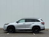 Used 2019 Toyota Highlander SE image 2