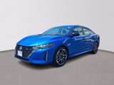 Used 2024 Nissan Sentra SR w/ SR Premium Package image 3