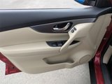Used 2016 Nissan Rogue S image 4