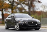 Used 2017 Jaguar XE image 4