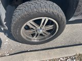 Used 2010 Chevrolet Avalanche LT w/ Suspension Package, Off-Road image 4