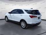 Used 2022 Chevrolet Equinox LS image 3
