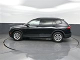 Used 2020 Volkswagen Tiguan S image 2
