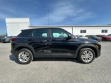 Used 2021 Chevrolet TrailBlazer LS image 2