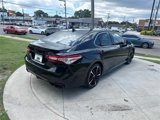 Used 2020 Toyota Camry XSE image 5