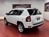 Used 2017 Jeep Compass Latitude image 6