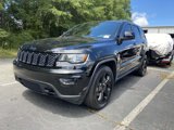 Used 2018 Jeep Grand Cherokee Laredo image 3