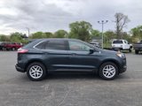 Used 2023 Ford Edge SEL w/ Convenience Package image 6