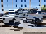 Used 2022 Nissan Rogue SV image 4