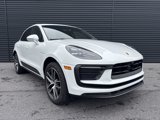 Certified 2025 Porsche Macan image 4