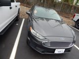Used 2019 Ford Fusion SE image 3