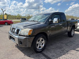 Used 2004 Nissan Titan SE w/ (Tow) Big Tow Pkg image 2