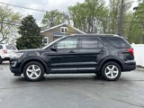 Used 2017 Ford Explorer XLT w/ Equipment Group 202A image 4