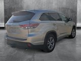 Used 2015 Toyota Highlander XLE image 3