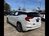 Used 2021 GMC Terrain Denali w/ Denali Premium Package image 4