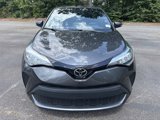 Used 2022 Toyota C-HR XLE image 3