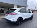 Used 2024 Ford Edge SE image 3