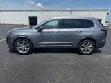 Used 2022 Cadillac XT6 Premium Luxury image 2