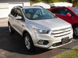Used 2018 Ford Escape SE image 2