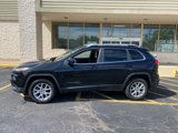 Used 2014 Jeep Cherokee Latitude image 2