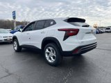 New 2025 Chevrolet Trax LS w/ LS Convenience Package image 3