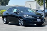 Used 2018 Chevrolet Cruze LT image 2