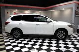 Used 2014 Nissan Pathfinder SV image 3