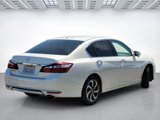 Used 2017 Honda Accord EX image 4