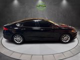 Used 2017 Ford Fusion SE w/ Fusion SE Technology Package image 2