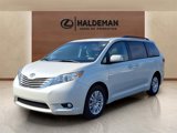 Used 2015 Toyota Sienna XLE image 3