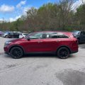 Used 2019 Kia Sorento S image 2