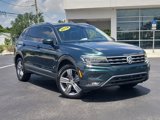 Used 2018 Volkswagen Tiguan SEL Premium image 2