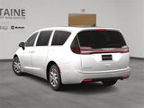 New 2025 Chrysler Pacifica Select image 4