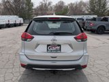 Used 2017 Nissan Rogue S image 5