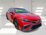 Used 2024 Toyota Camry SE image 3