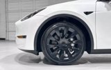 Used 2022 Tesla Model Y Long Range image 4
