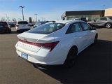Used 2022 Hyundai Elantra SEL w/ Convenience Package image 4