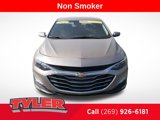 Used 2025 Chevrolet Malibu LT image 2
