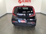 Used 2022 Kia Soul LX w/ Technology Package image 5
