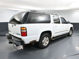 Used 2004 Chevrolet Suburban LT w/ Preferred Equipment Group image 4