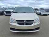 Used 2014 Dodge Grand Caravan SXT image 2